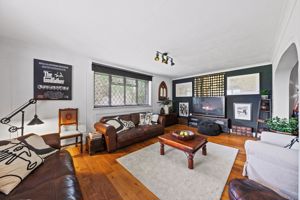 Photo 21- click for photo gallery